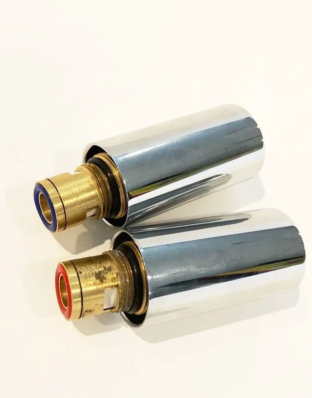 Best-design paar binnenwerk + knop koud & warm tbv. strong Fabrieksprijs