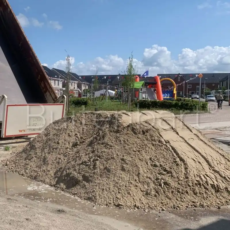 Ophoogzand Losgestort per m3 Gratis Retour