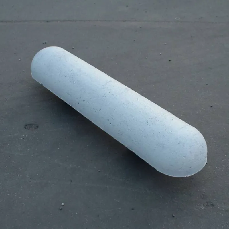 Hete Deal Varkensrug Parkeerbiels Betonwit 1 ronde en 1 rechte zijkant 20x11x95cm
