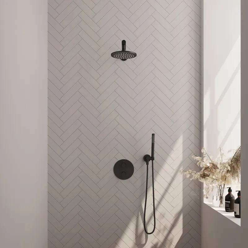 Hoge Kwaliteit Brauer Black Edition Regendoucheset: Thermostatische Inbouwkraan met 3-Weg Omstel, Rechte Wandarm, Douchekop 20cm, Wandaansluitbocht, Staafhanddouche & Doucheslang - Set 73 - Draaiknoppen - Mat Zwart