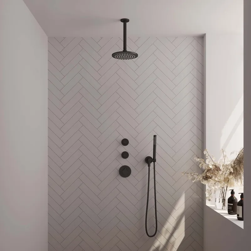 Op = Op Brauer Black Editon Regendoucheset: Thermostatische Inbouwkraan met Stopkranen, Plafondarm, Douchekop 20cm, Wandhouder met Wateruitlaat, Staafhanddouche & Doucheslang - Set 5 - Draaiknoppen - Mat Zwart