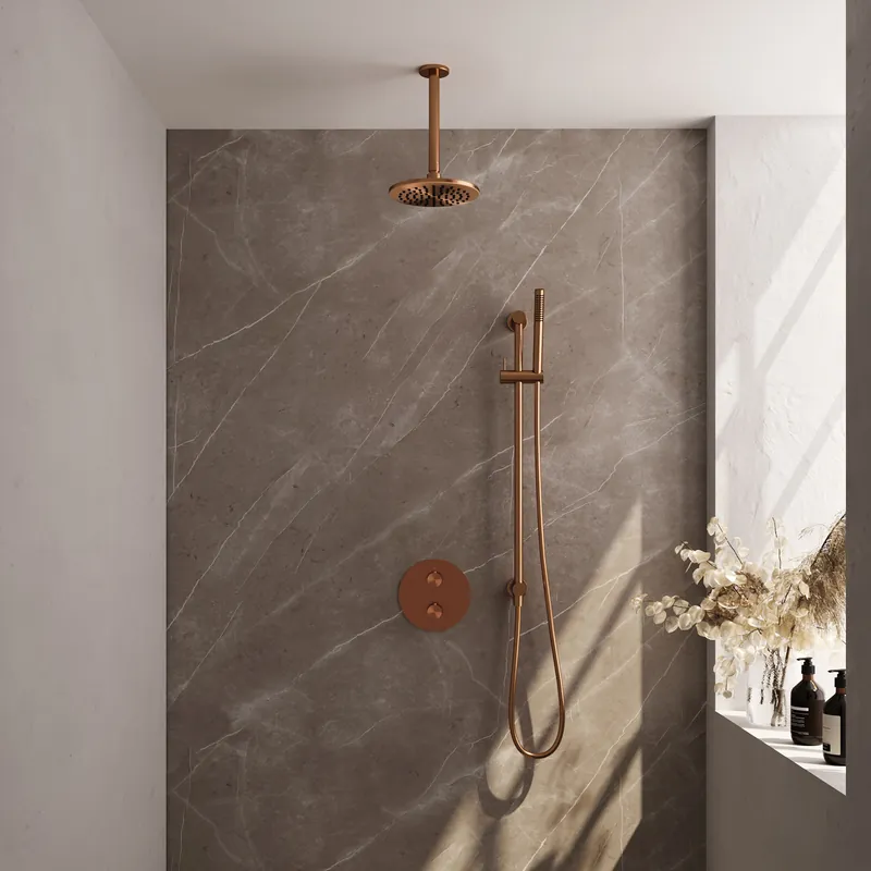 Hoge Kwaliteit Brauer Copper Edition Regendoucheset: Thermostatische Inbouwkraan met 3-Weg Omstel, Plafondarm, Douchekop 20cm, Geintegreerde Glijstang, Staafhanddouche & Doucheslang - Set 89 - Draaiknoppen - Geborsteld Koper