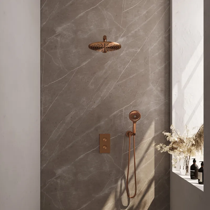 Brauer Copper Editon Regendoucheset: Thermostatische Inbouwkraan met 3-Weg Omstel, Rechte Wandarm, Douchekop 30cm, Wandhouder met Wateruitlaat, 3-Standen Handdouche & Doucheslang - Set 32 - Draaiknoppen - PVD - Geborsteld Koper Favoriet
