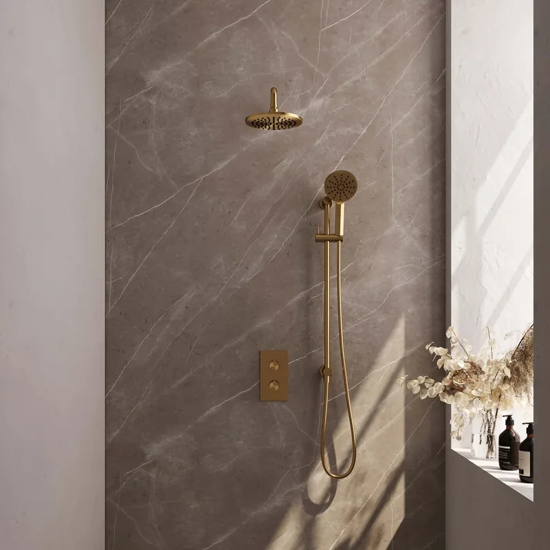 Meest Verkocht Brauer Gold Carving Regendoucheset: Thermostatische Inbouwkraan met 3-Weg Omstel, Gebogen Wandarm, Douchekop 20cm, Glijstang met Wateruitlaat, 3-Standen Handdouche & Doucheslang - Set 45 - Geribbeld Draaiknoppen - PVD - Geborsteld Goud
