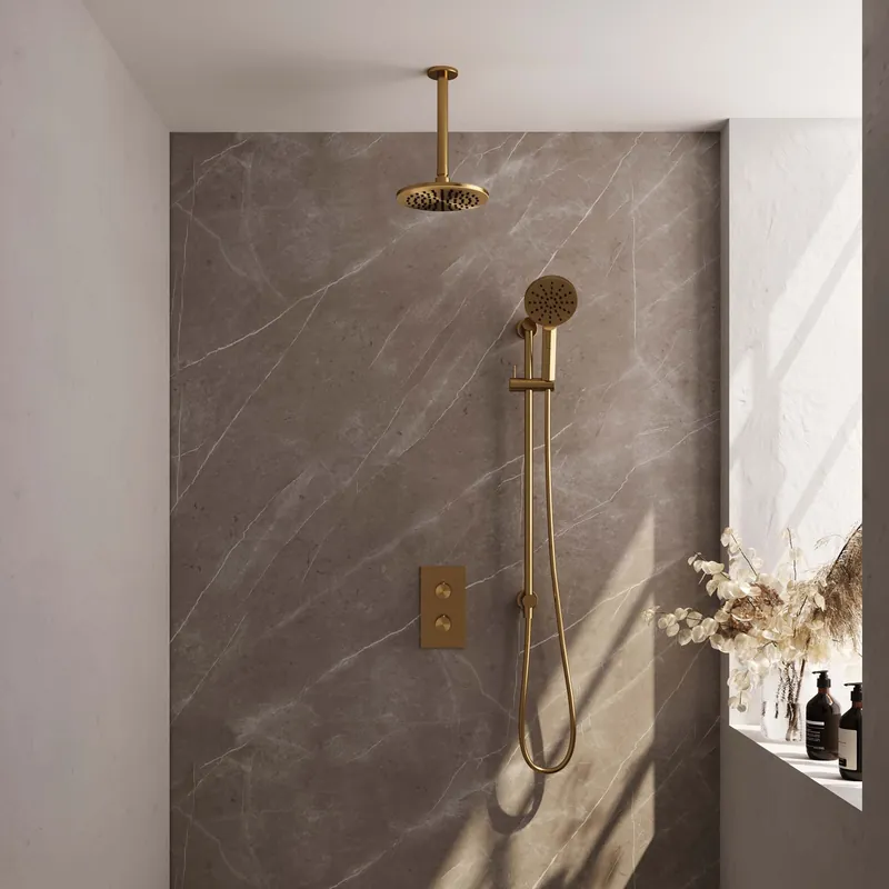 Beperkte Voorraad Brauer Gold Editon Regendoucheset: Thermostatische Inbouwkraan met 3-Weg Omstel, Plafondarm, Douchekop 20cm, Glijstang met Wateruitlaat, 3-Standen Handdouche & Doucheslang - Set 47 - Draaiknoppen - PVD - Geborsteld Goud