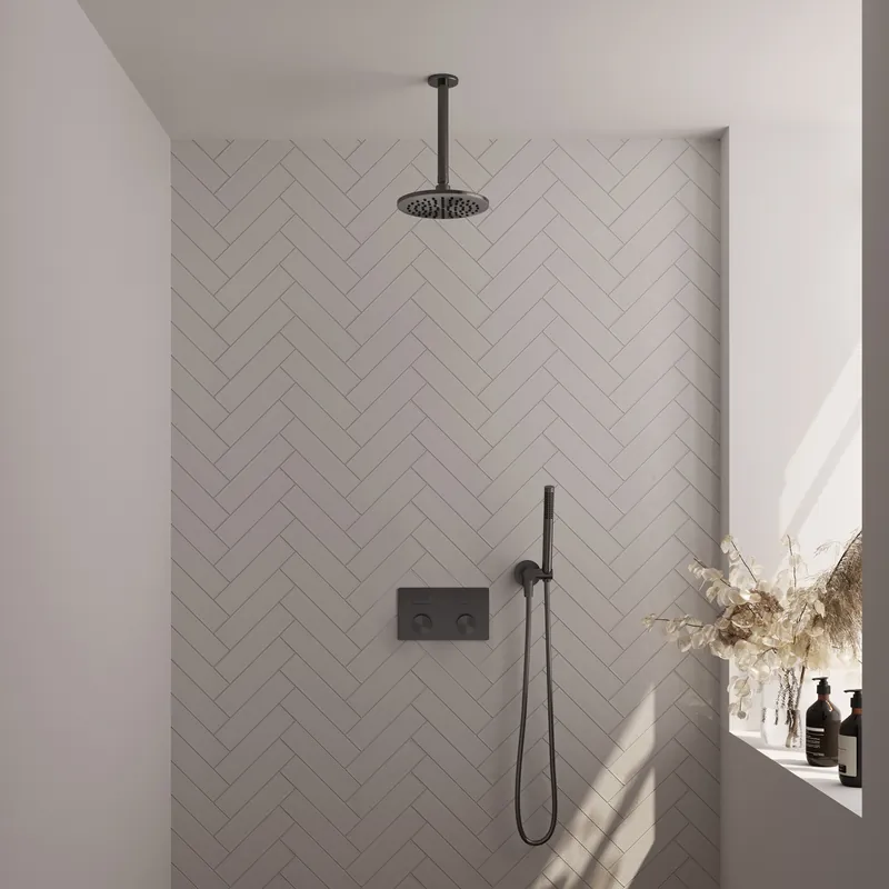 Meest Verkocht Brauer Gunmetal Carving Regendoucheset: Thermostatische Inbouwkraan met Drukknoppen, Plafondarm, Douchekop 20cm, Wandhouder met Wateruitlaat, Staafhanddouche & Doucheslang - Set 53 - Geribbeld Draaiknoppen - PVD - Geborsteld Gunmetal