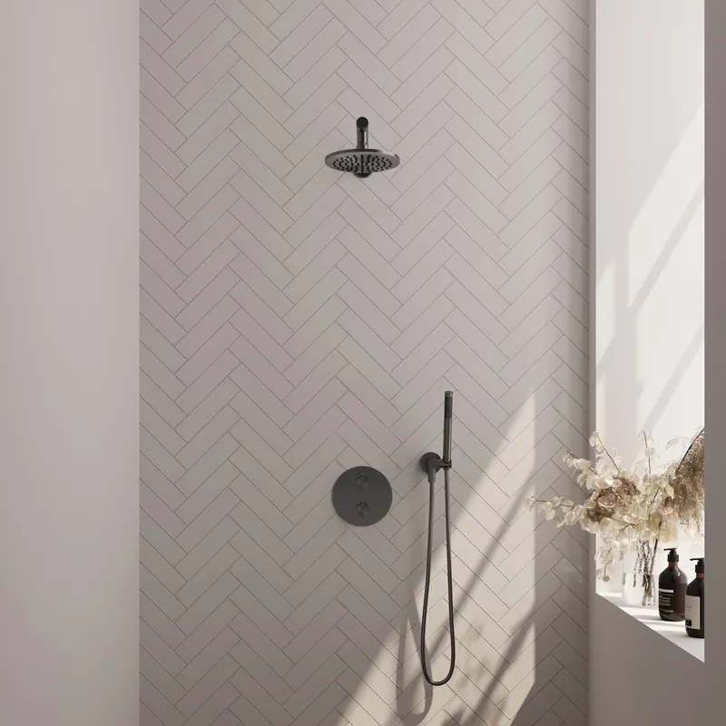 Brauer Gunmetal Carving Regendoucheset: Thermostatische Inbouwkraan met 3-Weg Omstel, Rechte Wandarm, Douchekop 20cm, Wandaansluitbocht, Staafhanddouche & Doucheslang - Set 73 - Draaiknoppen - Geborsteld Gunmetal Betaalbaar