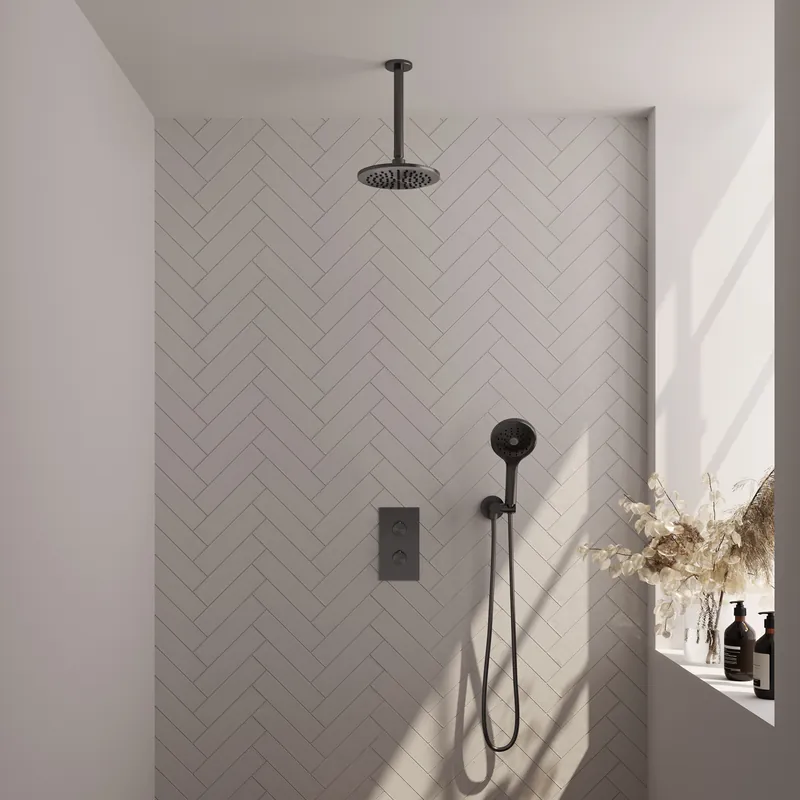 Brauer Gunmetal Editon Regendoucheset: Thermostatische Inbouwkraan met 3-Weg Omstel, Plafondarm, Douchekop 20cm, Wandhouder met Wateruitlaat, 3-Standen Handdouche & Doucheslang - Set 35 - Draaiknoppen - PVD - Geborsteld Gunmetal Koop Online