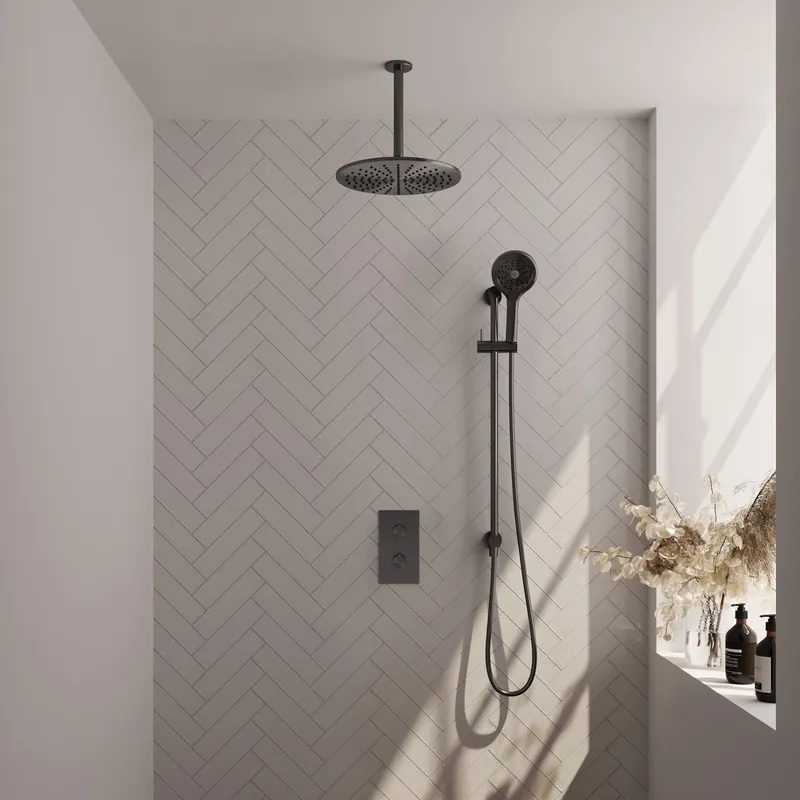 Brauer Gunmetal Editon Regendoucheset: Thermostatische Inbouwkraan met 3-Weg Omstel, Plafondarm, Douchekop 30cm, Glijstang met Wateruitlaat, 3-Standen Handdouche & Doucheslang - Set 48 - Draaiknoppen - PVD - Geborsteld Gunmetal Merkproduct